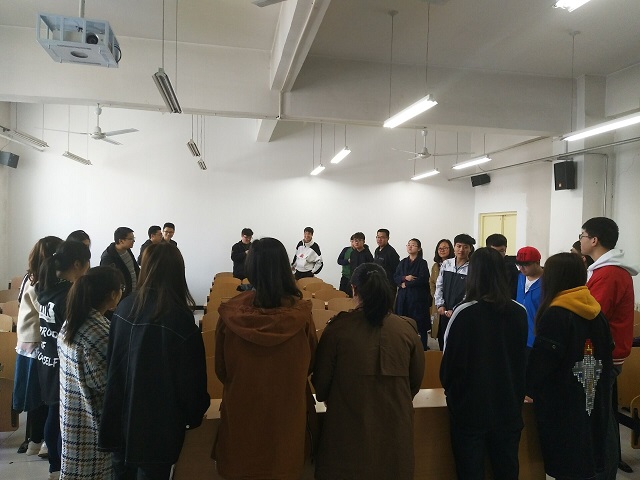 【完满班级】岁月无语青春有言之重温童年游戏——环科系环科1701班完满班级