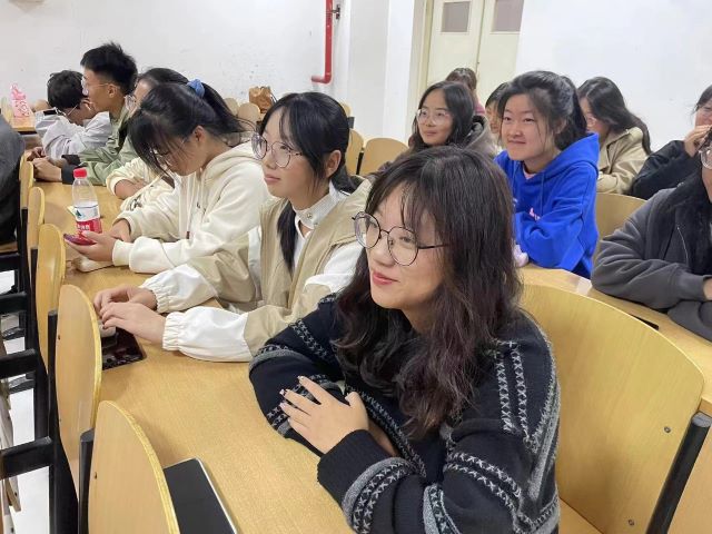 完满在金秋传递青春的力量——大数据学院、信息工程学院十月完满团支部活动集锦（三）