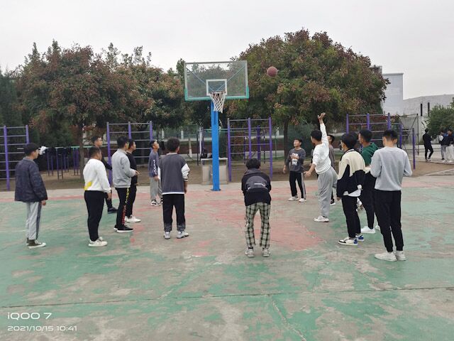 【完满班级】快乐校园 活力无限——软件2102班完满班级活动