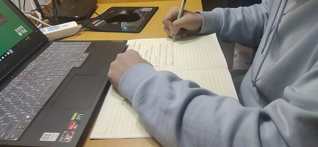 【1+1>2】“奇迹”再现，以商科视角探索深圳速度——青藤书院举办“在校言商”青藤商道论坛第19期