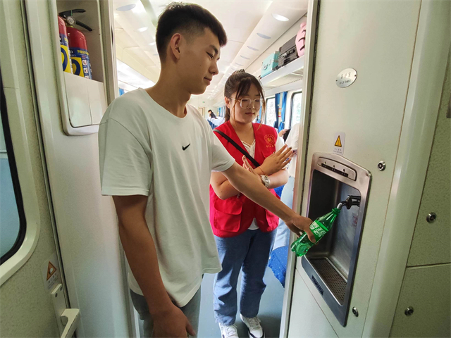 【三下乡】侯马·“槐”揣理想 “行”向远方——大数据学院、信息工程学院“新工科青年”大学生移动的宣讲团