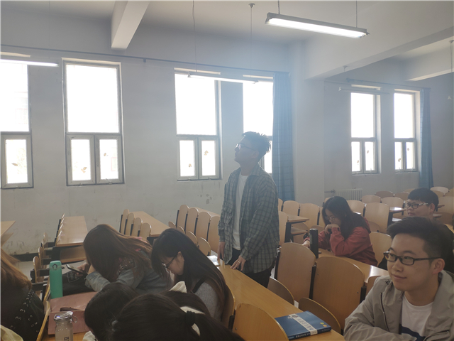 【主题团日】回眸历史 展望国风——经济与管理学院物流1601班主题团日活动