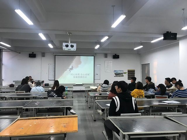 梦想未来 青春无悔——艺术传媒学院2015级毕业系列完满班级活动集锦<二>