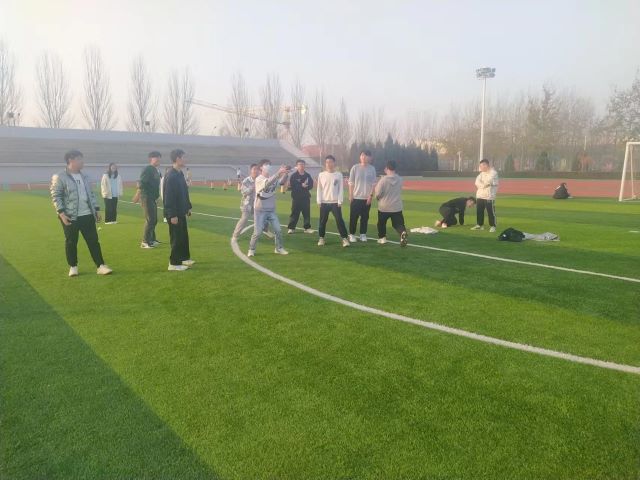 【完满团支部】玩转沙包 快乐承包——大数据学院、信息工程学院物联2202班完满团支部活动