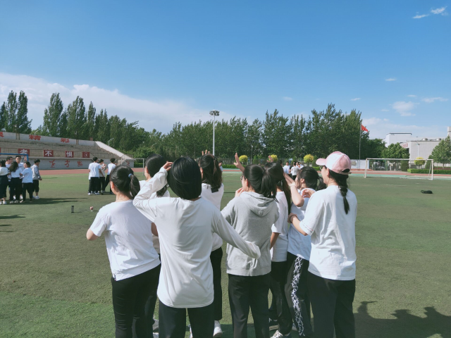 提升党性修养 增强党员凝聚力——智能工程学院学生党支部6月主题党日活动