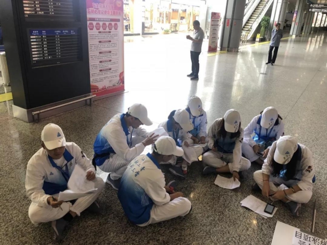 闪光的信院第243期:你好 我们是来自无边书院B栋412宿舍的志愿六人组