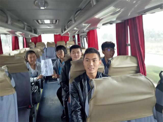 环科系第二届“一元闯金谷”城市生存挑战赛