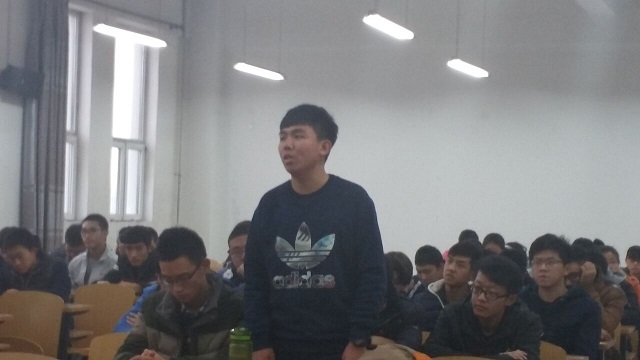 【辅导员说完满】辅导员与你一起分享公益与竞技的精彩瞬间