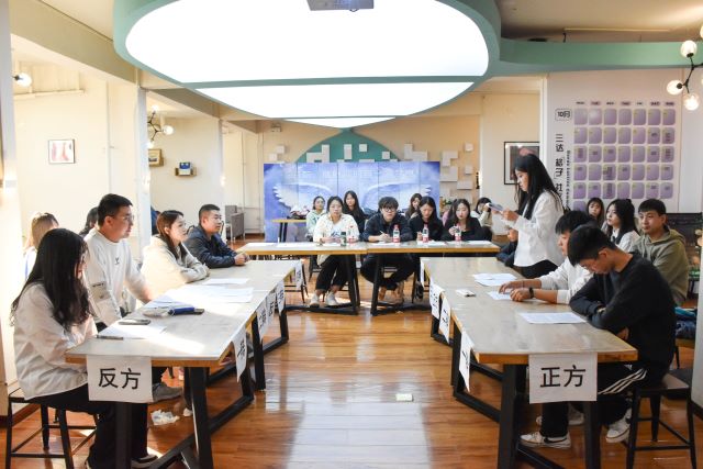铁齿铜牙弘正气 唇枪舌剑战群儒——食品与环境学院第十一届“非马之辩英才之辩”辩论赛决赛