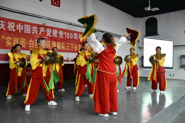 【三下乡】助力乡间技艺 促进匠心传承——食品与环境学院“环临燕乡”乡村振兴实践团三下乡