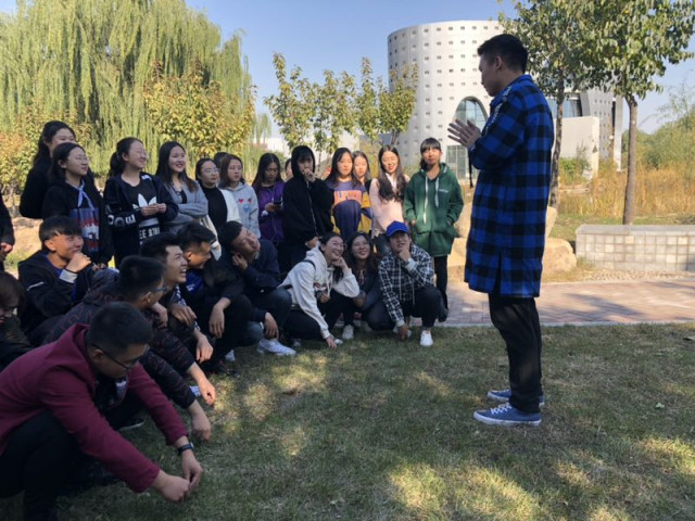 【完满班级】传承华夏文明 引领立志修身——艺术传媒学院视觉1802班的“小小传承者”完满班级活动