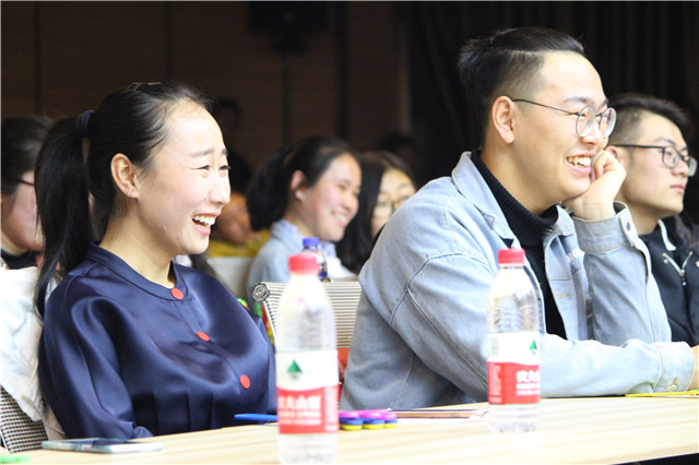 不负韶华 曼舞青春——淬炼商学院举办第五届“不负韶华 曼舞青春”舞蹈专场
