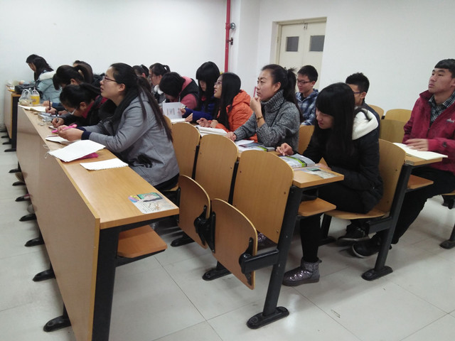 【完满班级】工管系会计1511班、会计1519班举办“青春与好青年”系列活动