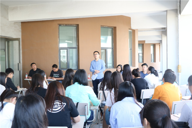 书院·大学·青春——外语系召开书院建设宣讲会