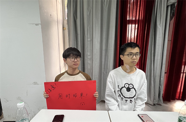 舞台争锋 享辩论盛宴——淬炼·国际商学院第十一届“淬炼杯”辩论赛初赛