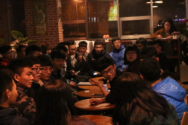 工管系学生会干部和机电系学生会干部交流大会