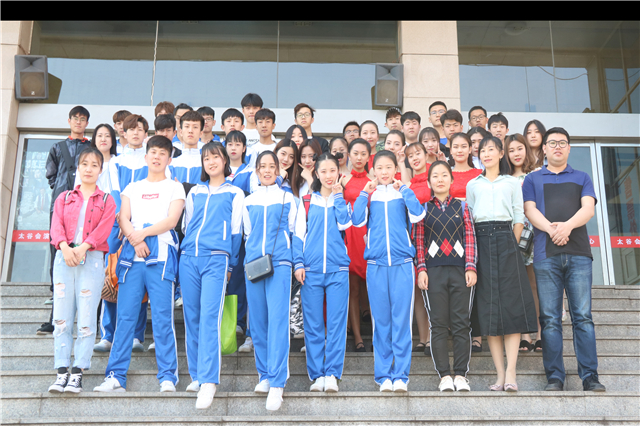 青春的名义·我校学子助力太谷县纪念“五四”运动九十九周年文艺汇演