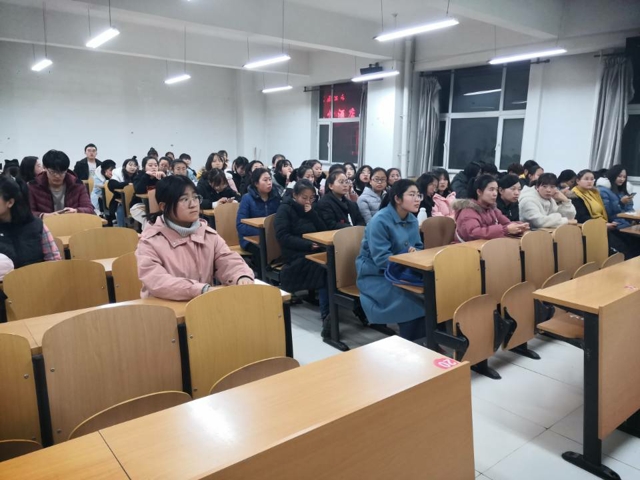 【B类社团】I’m a singer之英文歌曲风采大赛——ESCC英语协会和VOC翻译社共同举办