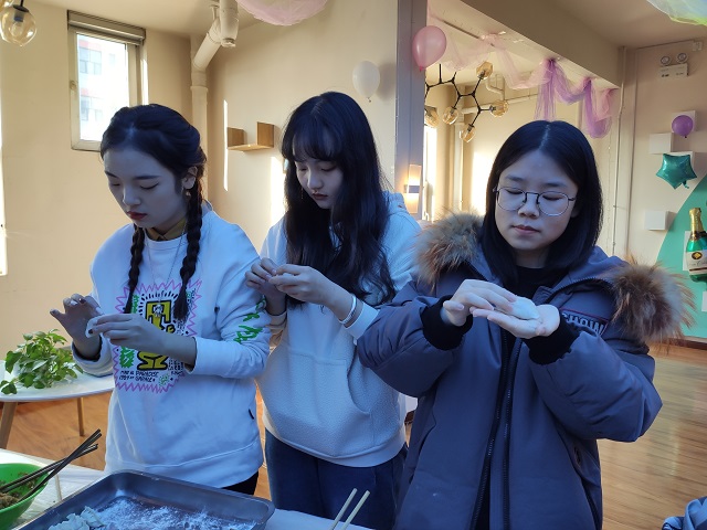 情暖寒冬 爱在三达——三达书院冬至饺子宴敬颂东绥