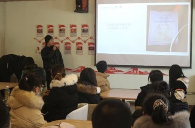 学长计划第815期：手谈天下 棋道文章——经济与管理学院“运筹帷幄 棋逢对手”学长计划第九期第七讲