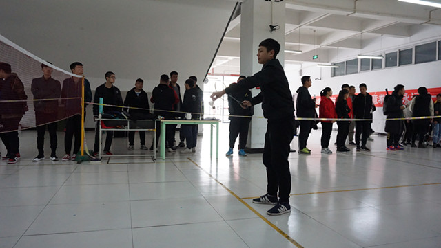 一拍即出 羽动你我——大数据学院、信息工程学院第六届挑战羽毛球联赛