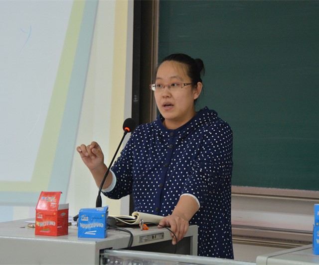【辅导员说完满】经管系“辅导员说完满”活动
