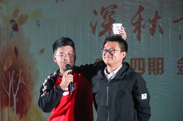 金谷嘉年华第14期：学生社团走进南杨家庄村开展“深秋意浓 情系金谷”主题活动