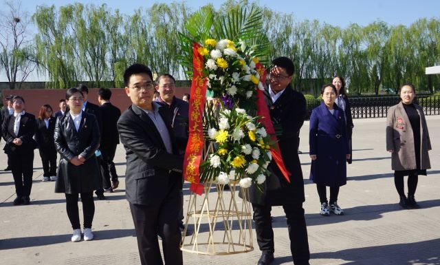 大数据学院开展“学史增信 薪火相传”主题党日活动