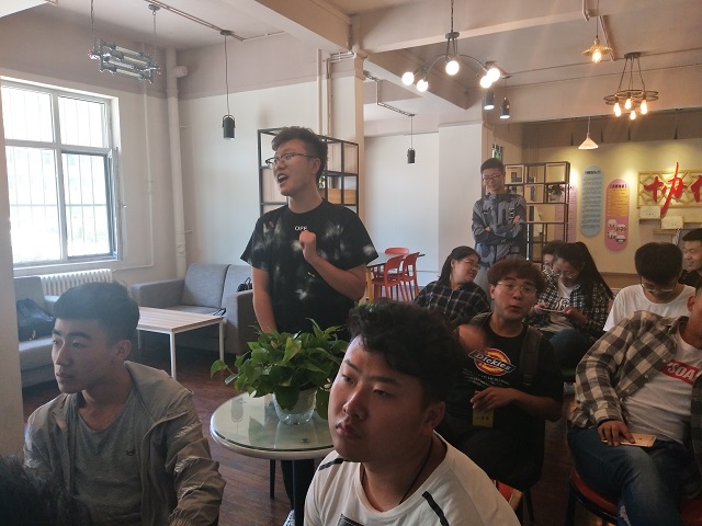 【完满班级】歌舞青春 追寻梦想——大数据学院、信息工程学院网工1701班举办观影活动