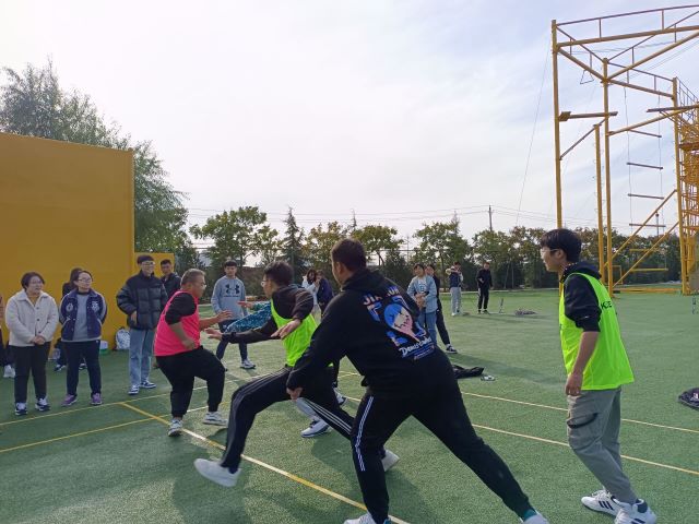 【1+1>2】增强团结协作 促进身心健康——在卡巴迪中感悟运动魅力