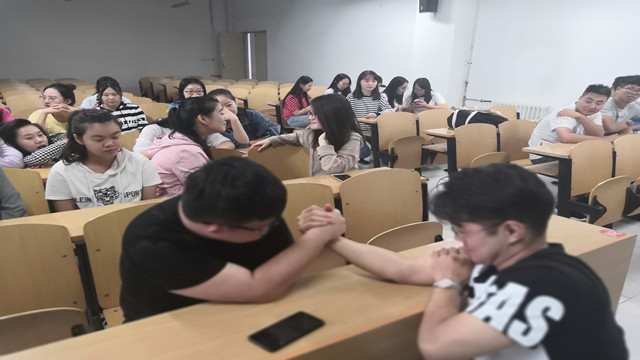 【完满班级】在完满中实现可能的自己——淬炼商学院九月完满班级主题活动（七）