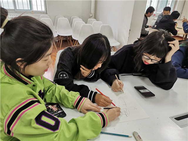 【完满班级】你我接力 绘出心中的雷锋——淬炼商学院会计1902班完满班级活动