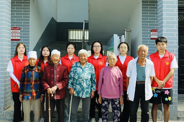 【三下乡】进烟火人间·人民勤务员高清华系民来堡的十年乡情——经济与管理学院“经”缘晋乡实践团惠民篇