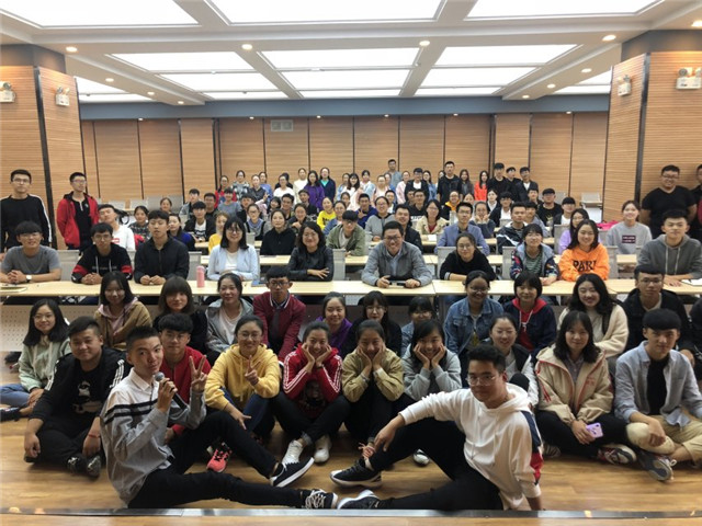 工作标兵•刘廉菊:更好 是将坚持变成热爱