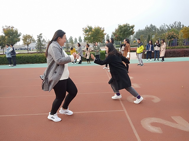 【完满班级】接力青春 拼搏完满——淬炼商学院十月完满班级主题活动(十)