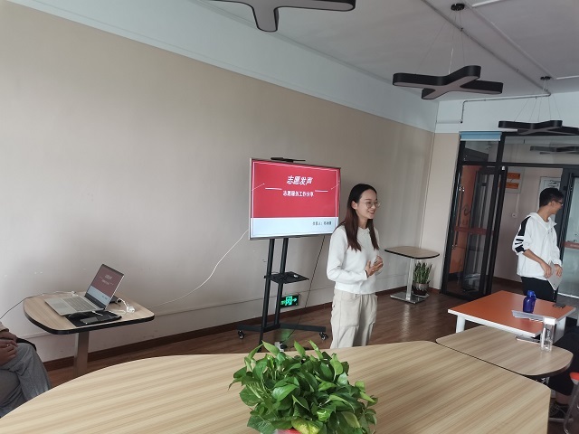 志愿发声第35期；没有生而果敢 只有选择无畏——防疫志愿者演讲活动