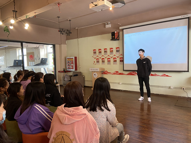 【完满班级】青春心向党 建功新时代——淬炼商学院财务2010班完满班级活动