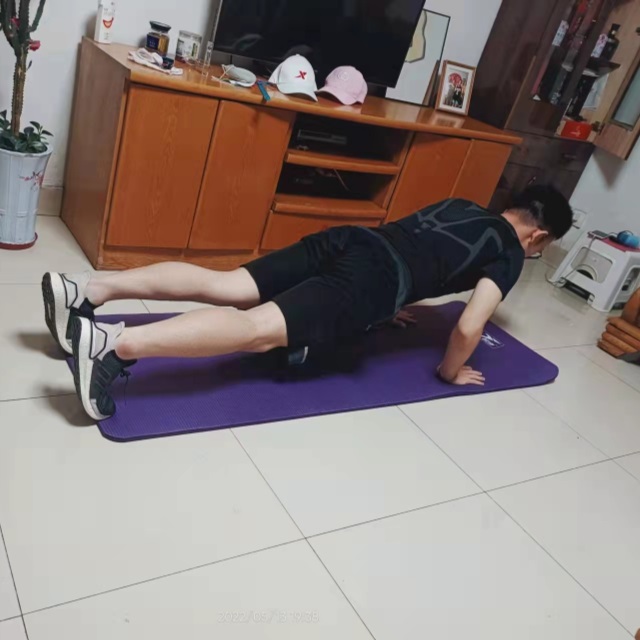 【完满班级】疫情自律 做“刘畊宏”青年——大数据学院、信息工程学院数字2102班完满班级活动