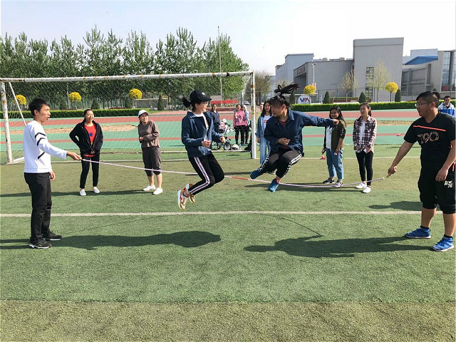 【完满班级】趣味运动 将思维飘向远方——经济与管理学院资产1701班举办趣味运动竞技赛