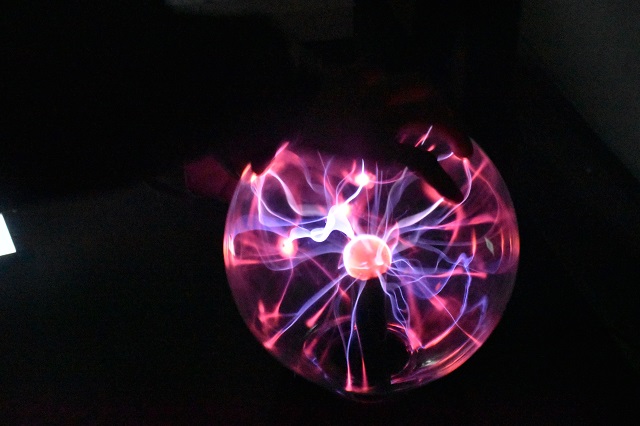 【1+1>2】信工+太行 成就E梦想——信工系公益服务培训之趣味实验教学