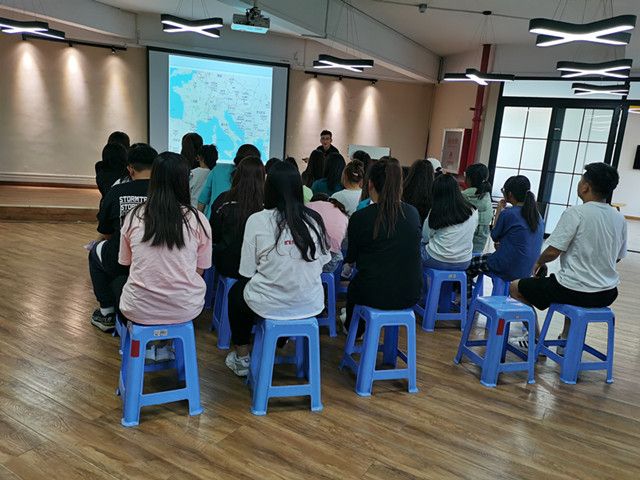 岁月虽流逝 文艺永流传——青语·导师面对面讲座“园林的文艺复兴”主题活动