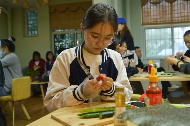 第29期她说·女生学堂:享“寿”时光 美味“司”藏之创意寿司DIY活动