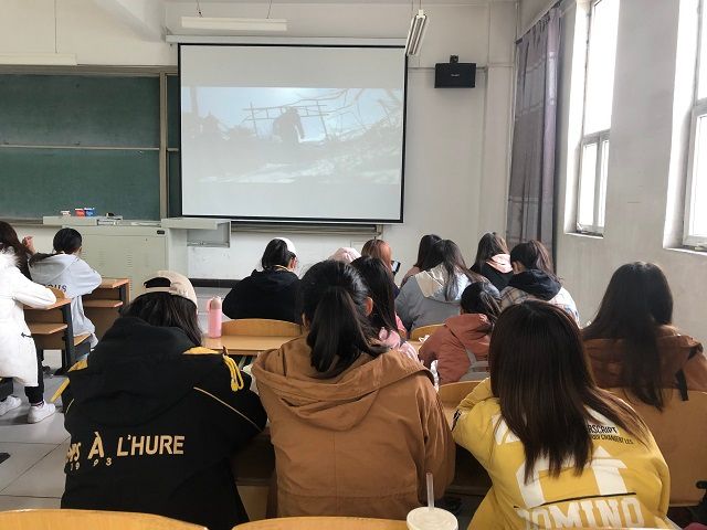 【完满班级】礼赞新中国 奋进新时代——食品与环境学院动医1803班完满班级