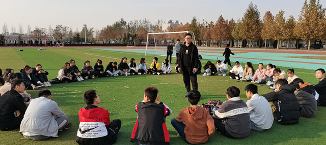 【完满班级】运动无极限 青春需激昂——淬炼商学院基层班级开展趣味运动完满班级系列活动