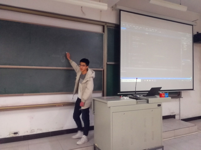 【社团快讯】人工智能之大脑——智能工程学院Creator机器人社人工智能分享会