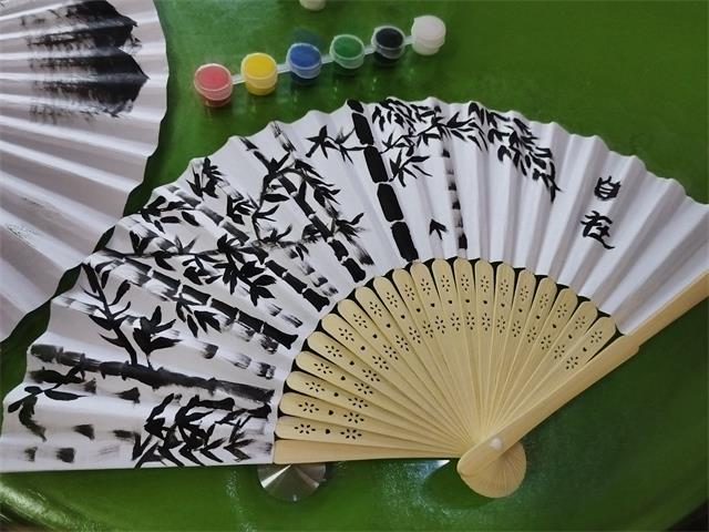 【完满团支部】夏日微凉意 白扇纸添花——经济与管理学院经管2205班完满团支部活动