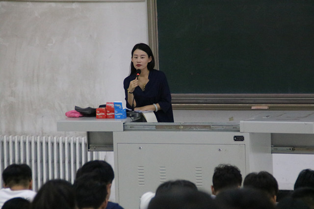 【辅导员说完满】大二 你准备好了吗 ——智能工程学院2017级“辅导员说完满”