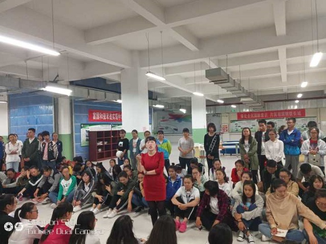 【辅导员说完满】“助”你平安 反劳为逸——淬炼商学院“辅导员说完满”专题活动（八）