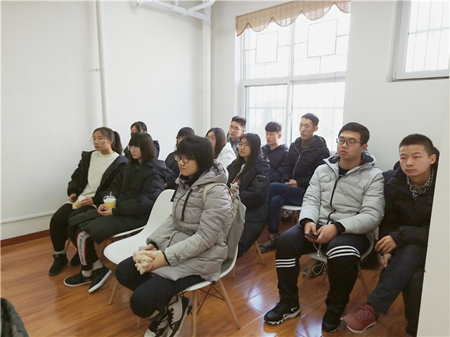 【主题团日】重温改革路 铭记新使命——网工1802班举办团日活动