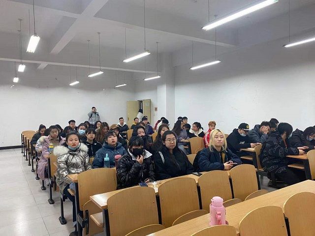 【完满班级】蜗牛慢递 写给未来的你我他——艺术传媒学院2020级视觉2005班完满班级活动